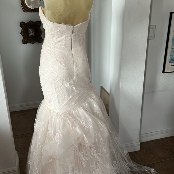 Monique Lhuillier Blush Pink Bridal Dress - Picture 9 of 13